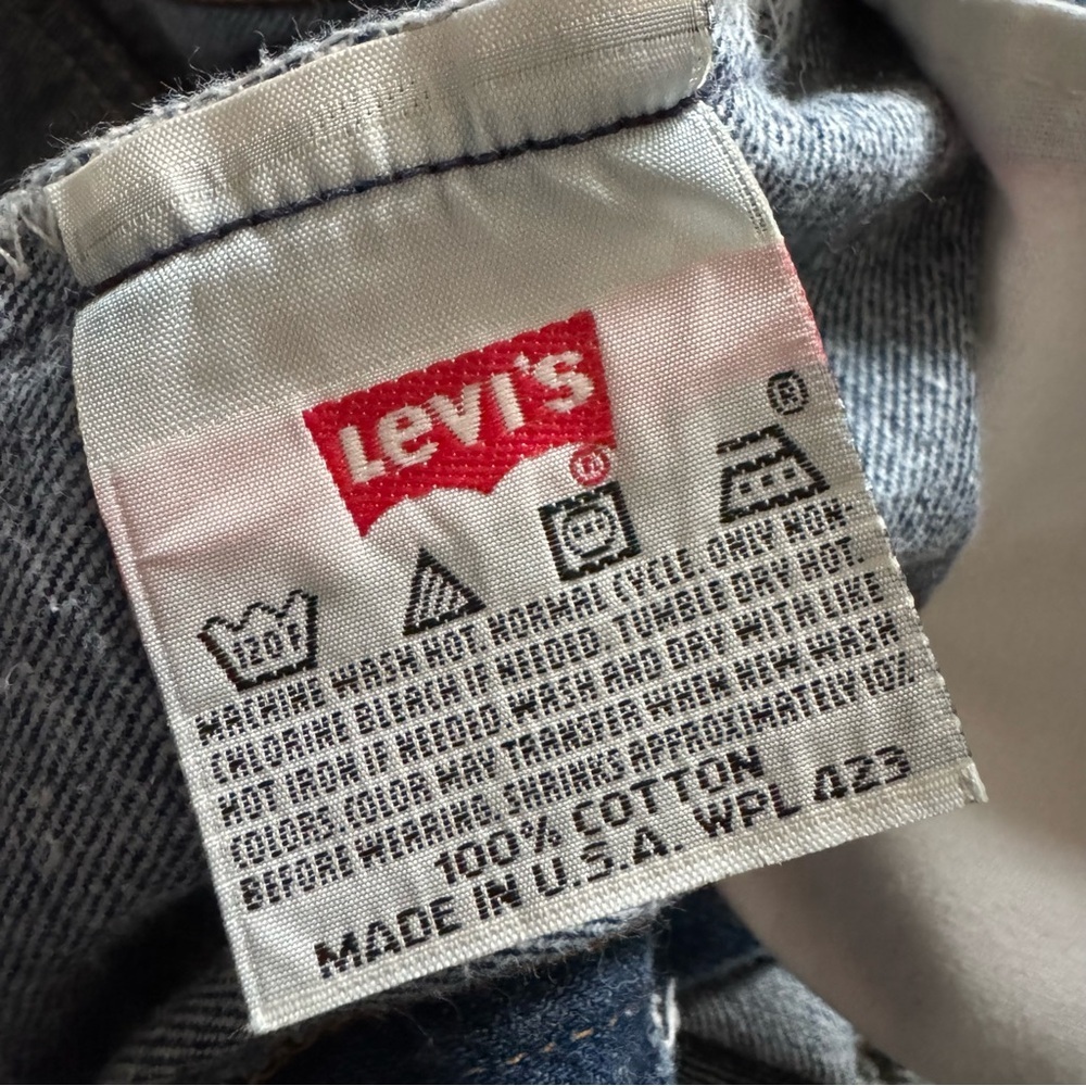 Vintage Levi’s 501 Cutoff Shorts USA Made 30x30 1995 - Picture 8 of 9